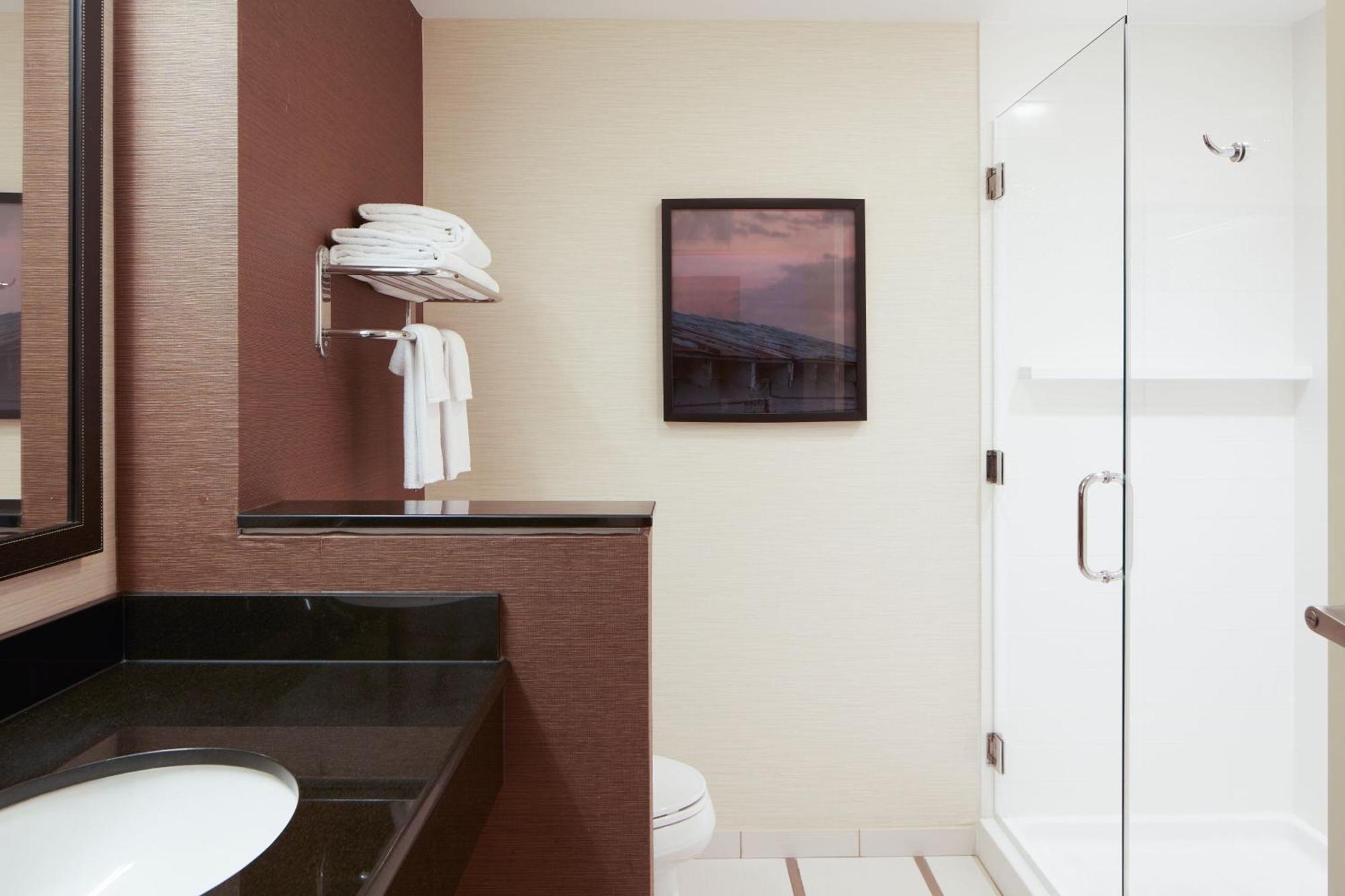 Fairfield & By Marriott Hotel 3*